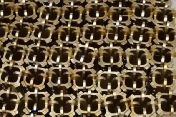 Flat Array Antenna